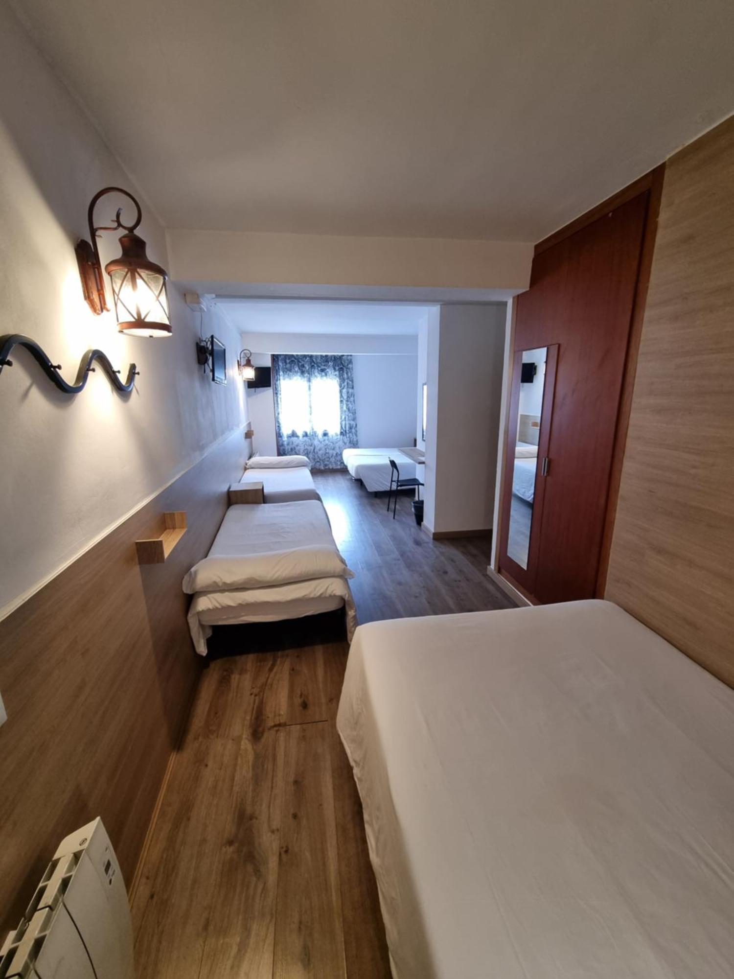 Hotel Avanti 파스데라까사 외부 사진
