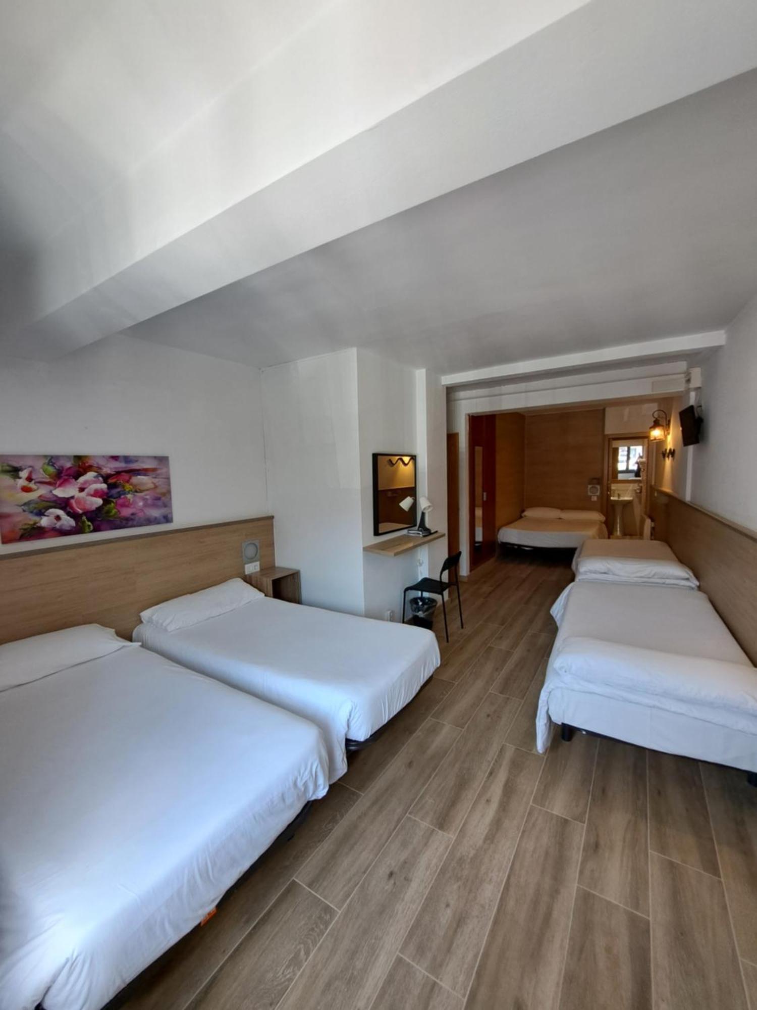 Hotel Avanti 파스데라까사 외부 사진