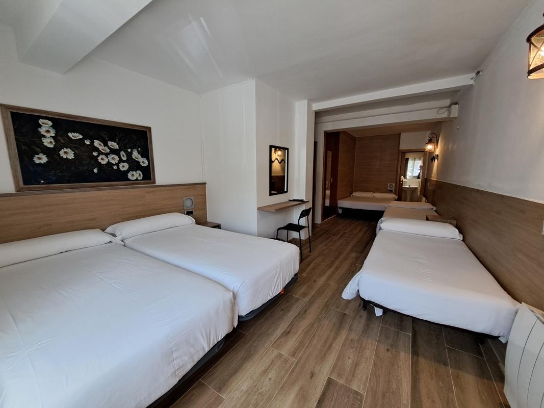 Hotel Avanti 파스데라까사 외부 사진